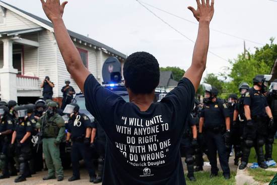 ��������³�շ���ǹ�������������а��˾����������С��