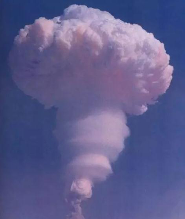 ǡᶨйɫµ· дҹһⵯըɹ50֮