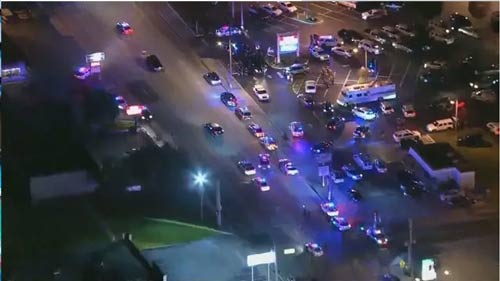 ��������һ����������ǹ������4��������Ϯ