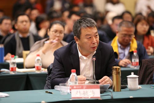 ��ع�����������е��������壬���ǻ�������ɫ��������